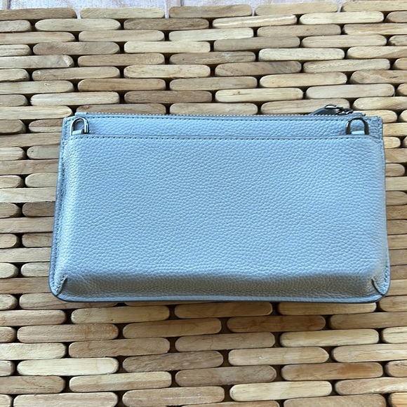 NWT Tumi Belden Cross- body leather bag -SOLD OUT ONLINE - Picture 3 of 12